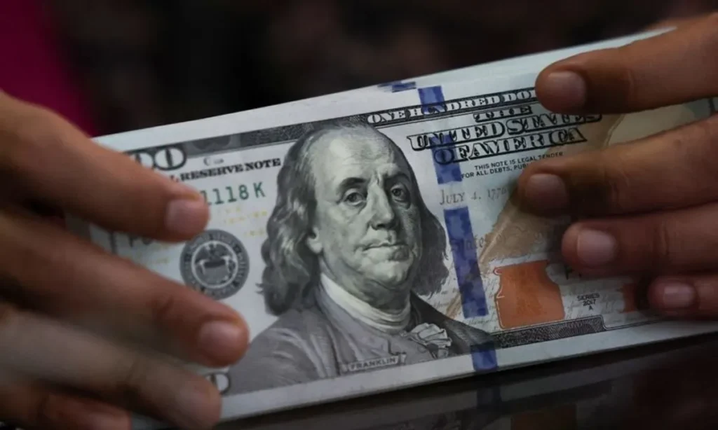 $2,000 IRS payment in December 2025? Here’s what you really need to know