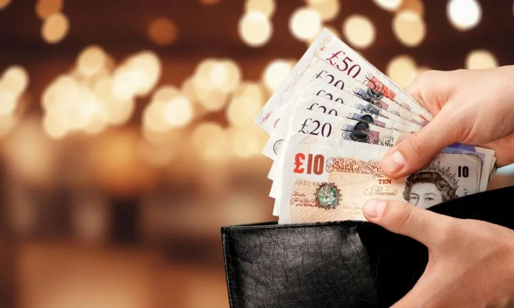 Urgent Nationwide Alert, Claim Your £50 Now, Millions Are About to Lose It!